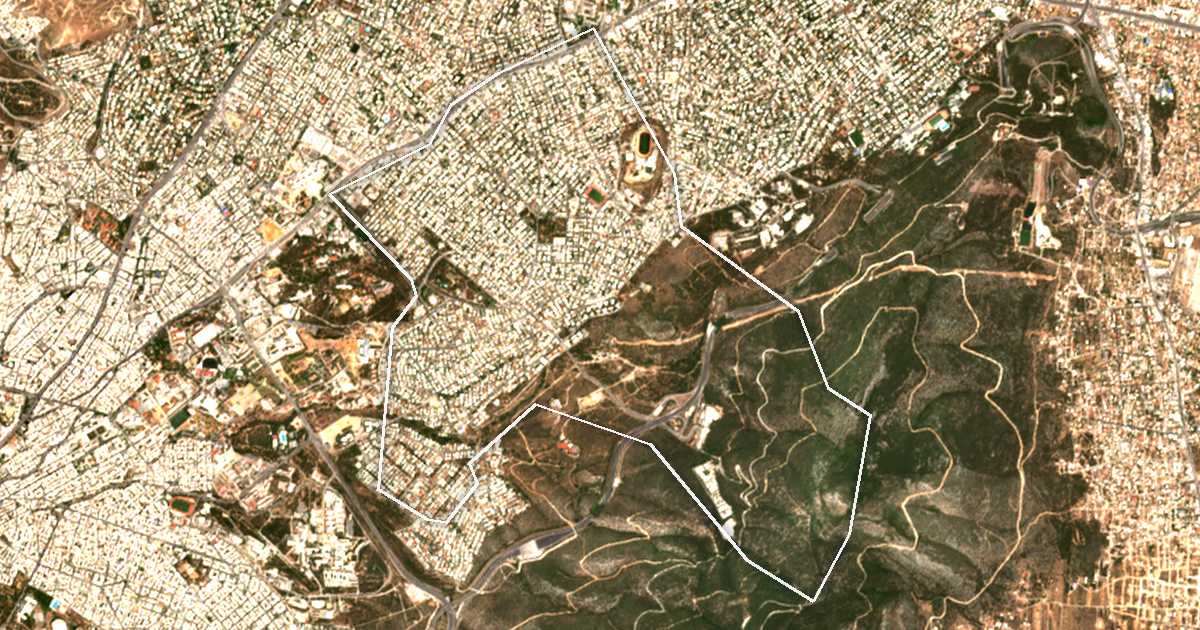 Satellitenbild mit eingezeichneter Grenze: Papagos-Cholargos