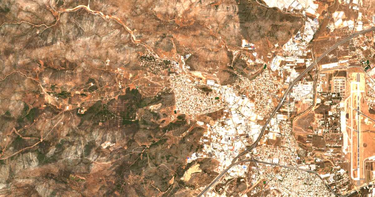 Satellitenkarte von Mándra