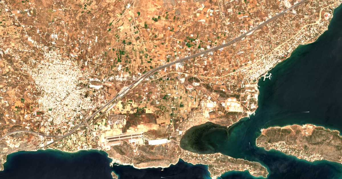 Satellitenkarte von Lákka Kalogírou