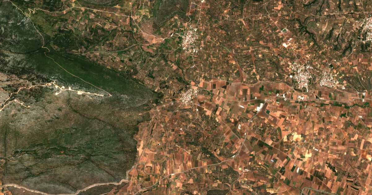 Satellitenkarte von Neochórion