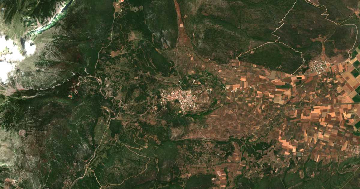 Satellitenkarte von Dávleia