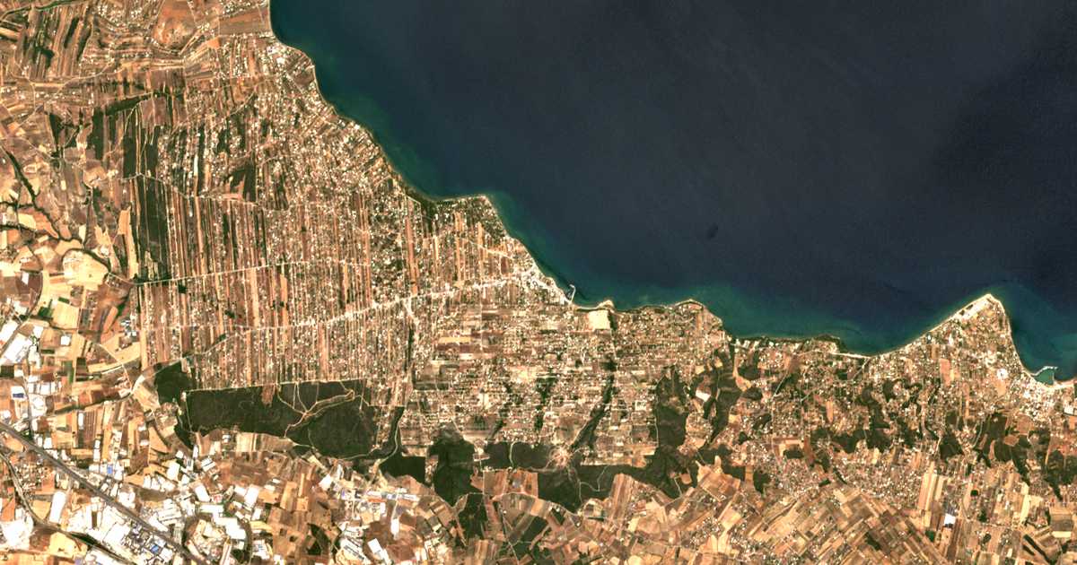 Satellitenkarte von Dílesi