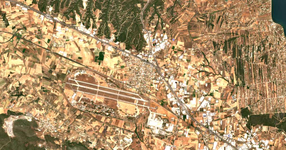 Satellitenkarte von Schimatárion