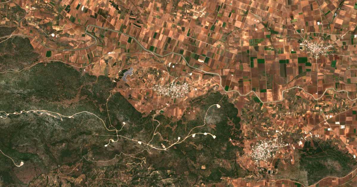 Satellitenkarte von Léfktra