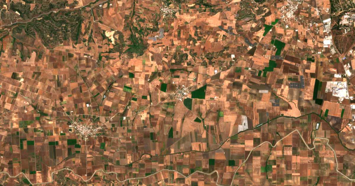 Satellitenkarte von Loutoúfion