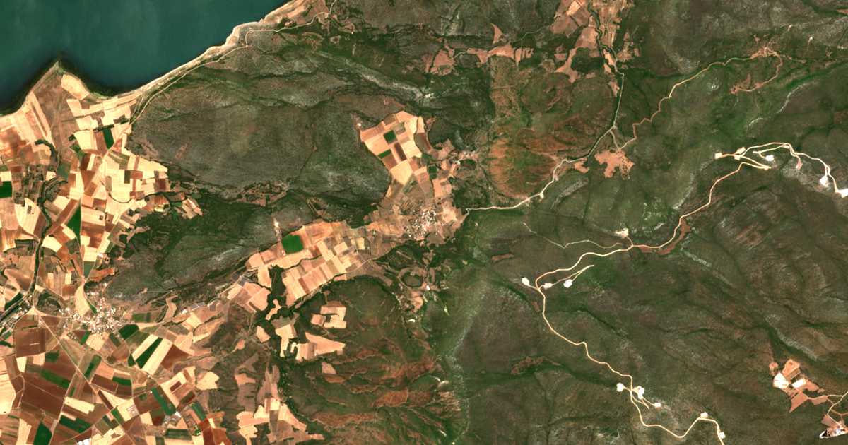 Satellitenkarte von Platanákia