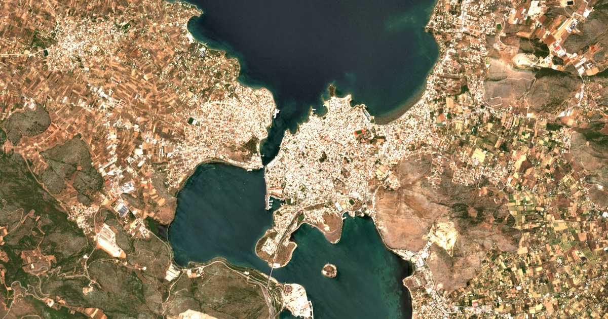 Satellitenkarte von Chalkida