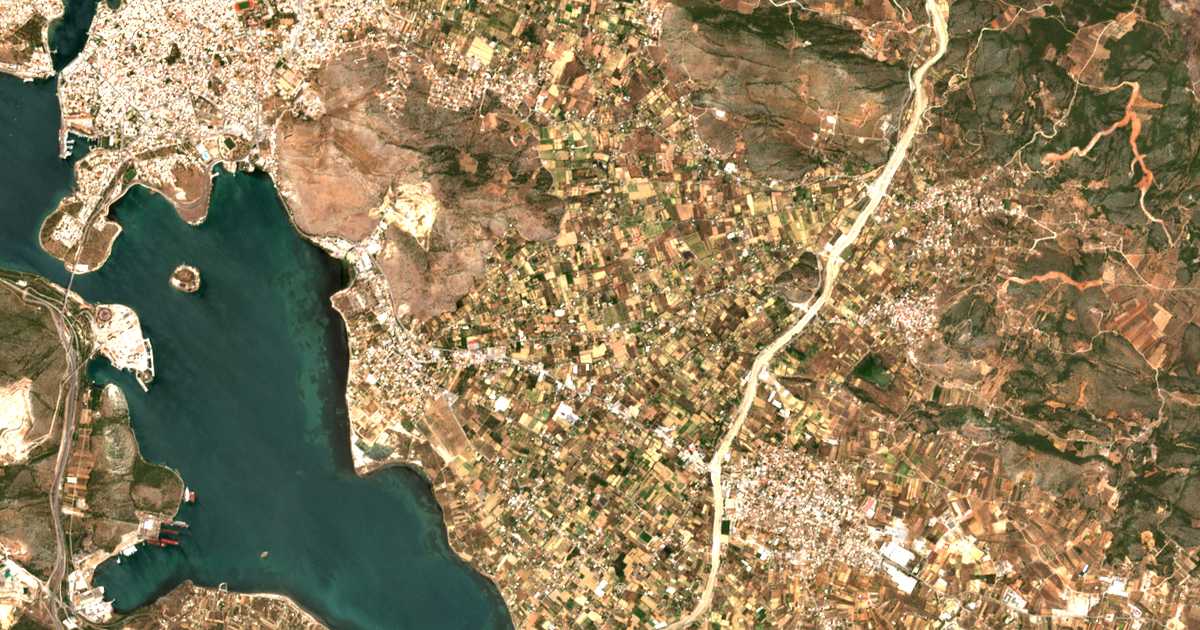 Satellitenkarte von Mýtikas