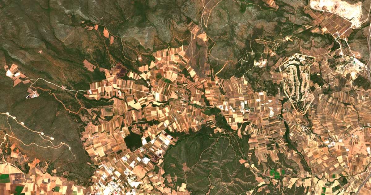 Satellitenkarte von Ritsóna