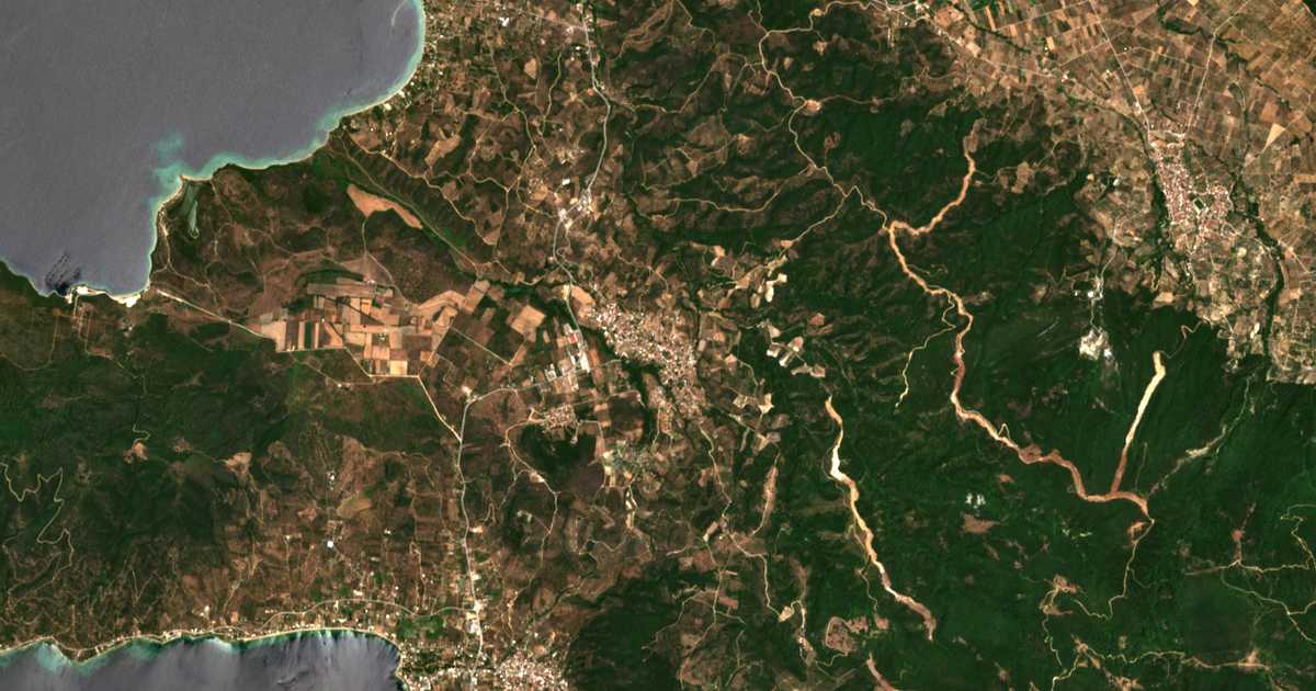 Satellitenkarte von Ágios