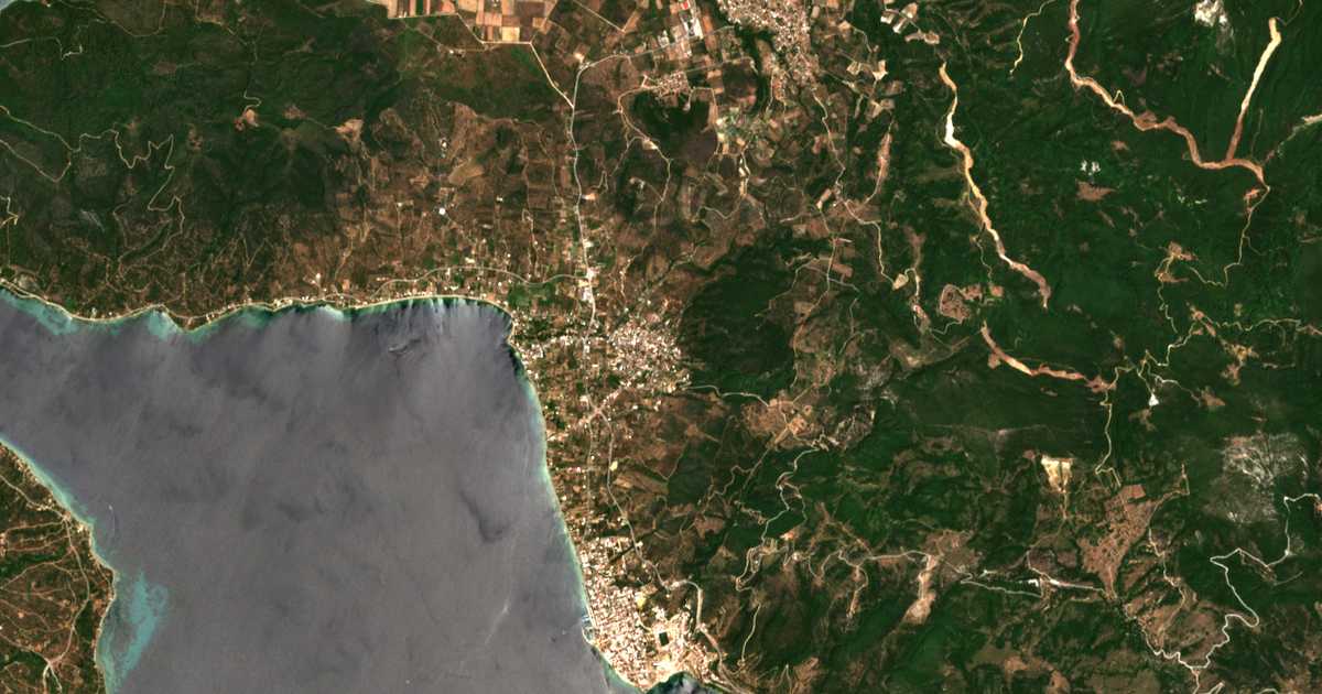 Satellitenkarte von Edipsos