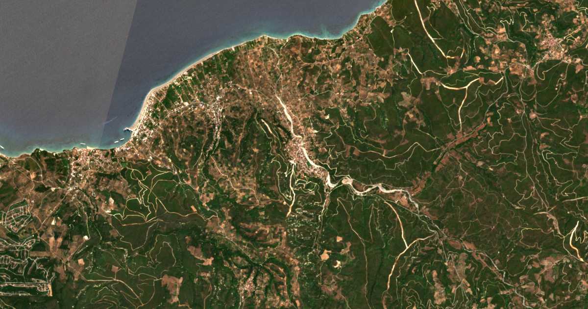 Satellitenkarte von Goúvai