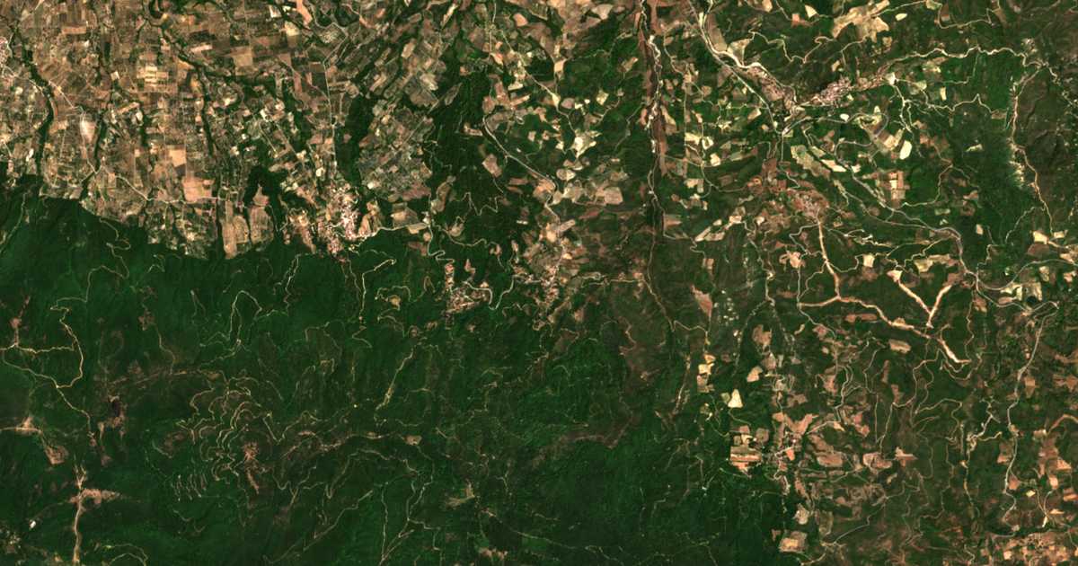 Satellitenkarte von Kamatriádes