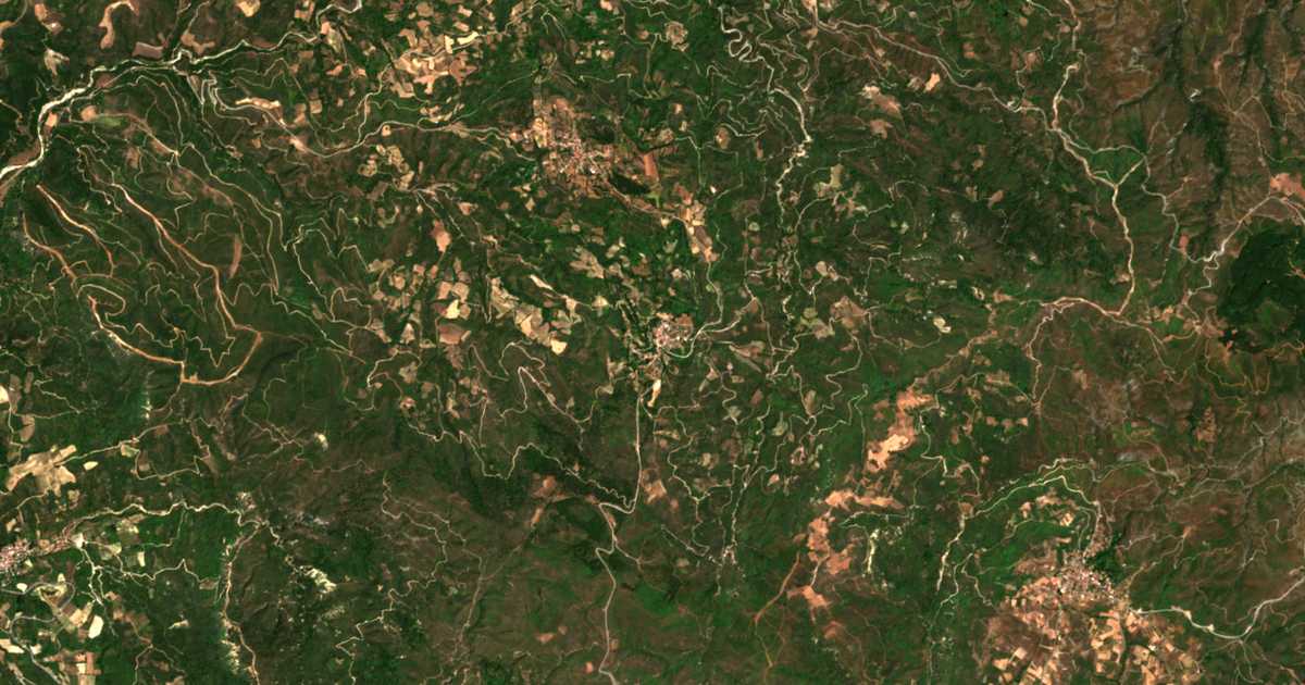 Satellitenkarte von Kryonerítis