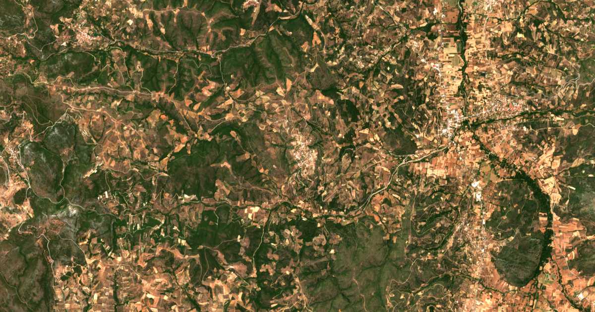 Satellitenkarte von Ágios Geórgios