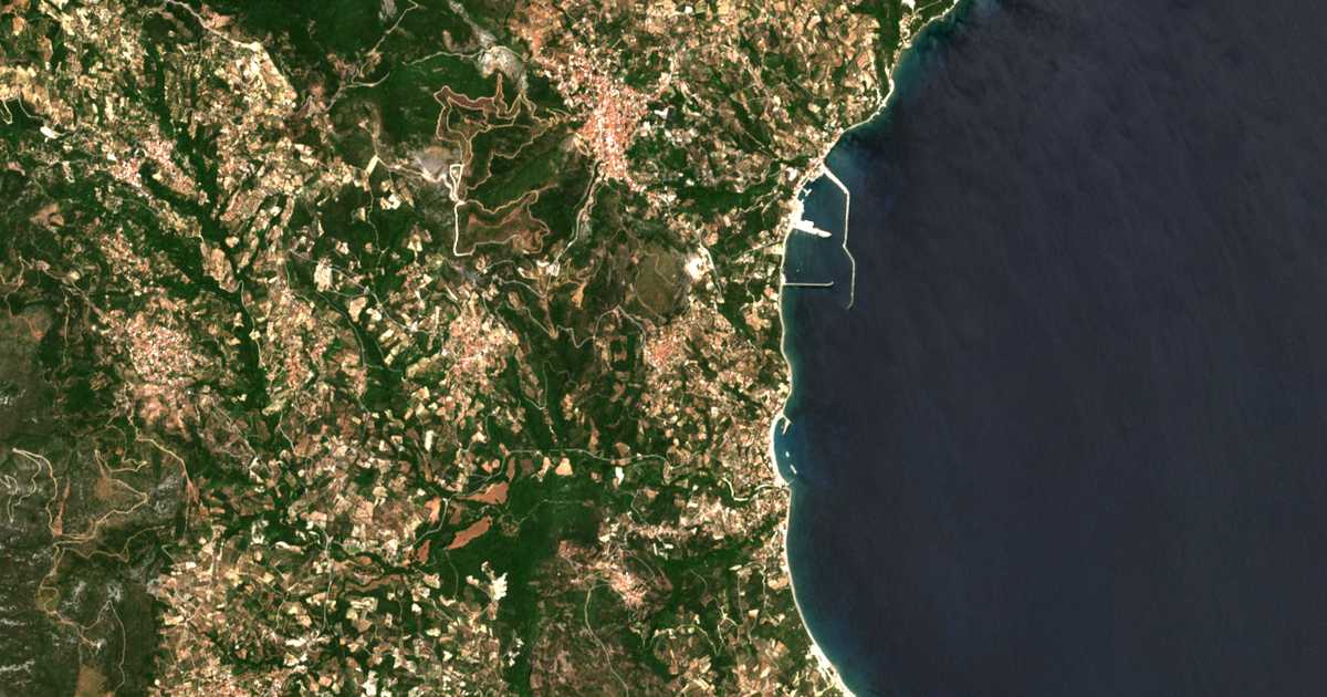 Satellitenkarte von Enoría