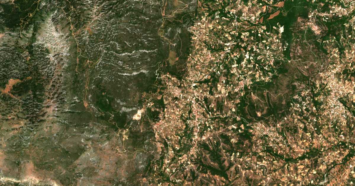 Satellitenkarte von Kádion