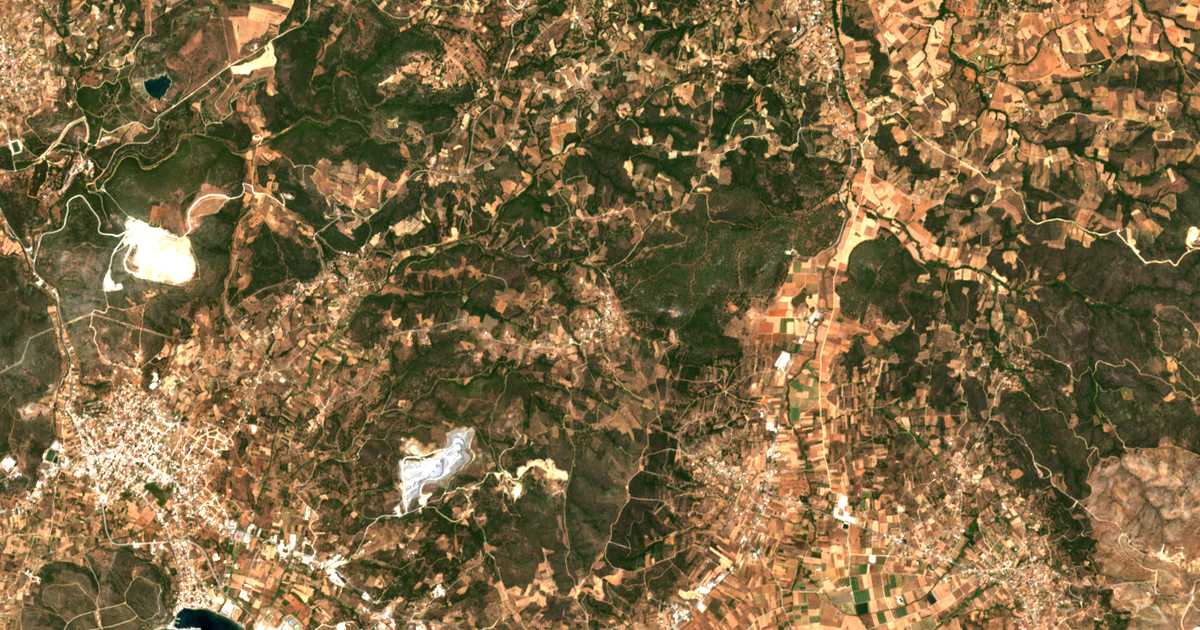 Satellitenkarte von Katakalós