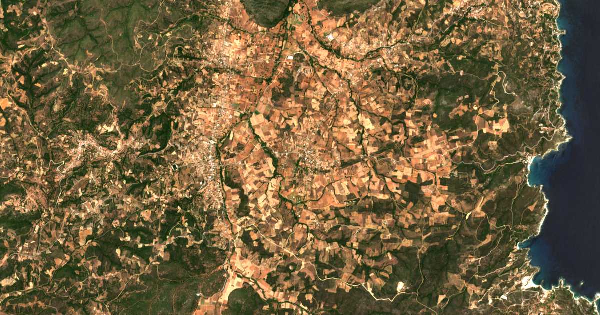 Satellitenkarte von Perivólia