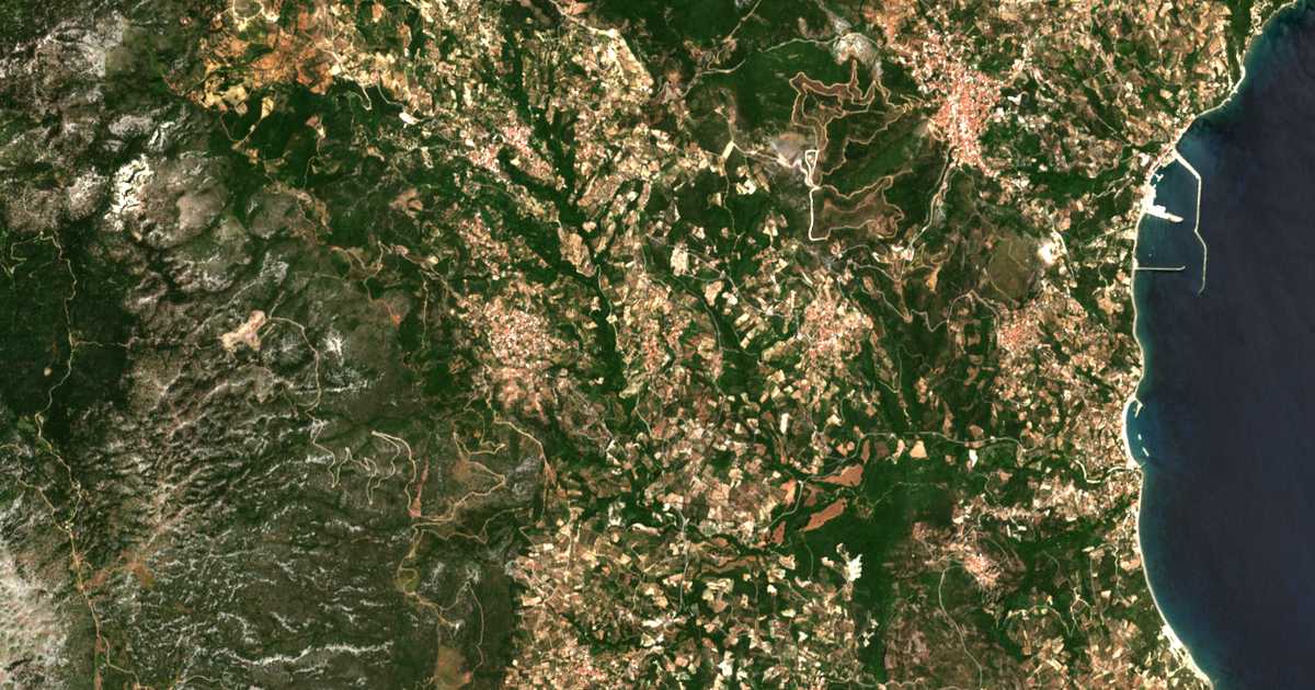 Satellitenkarte von Pýrgos