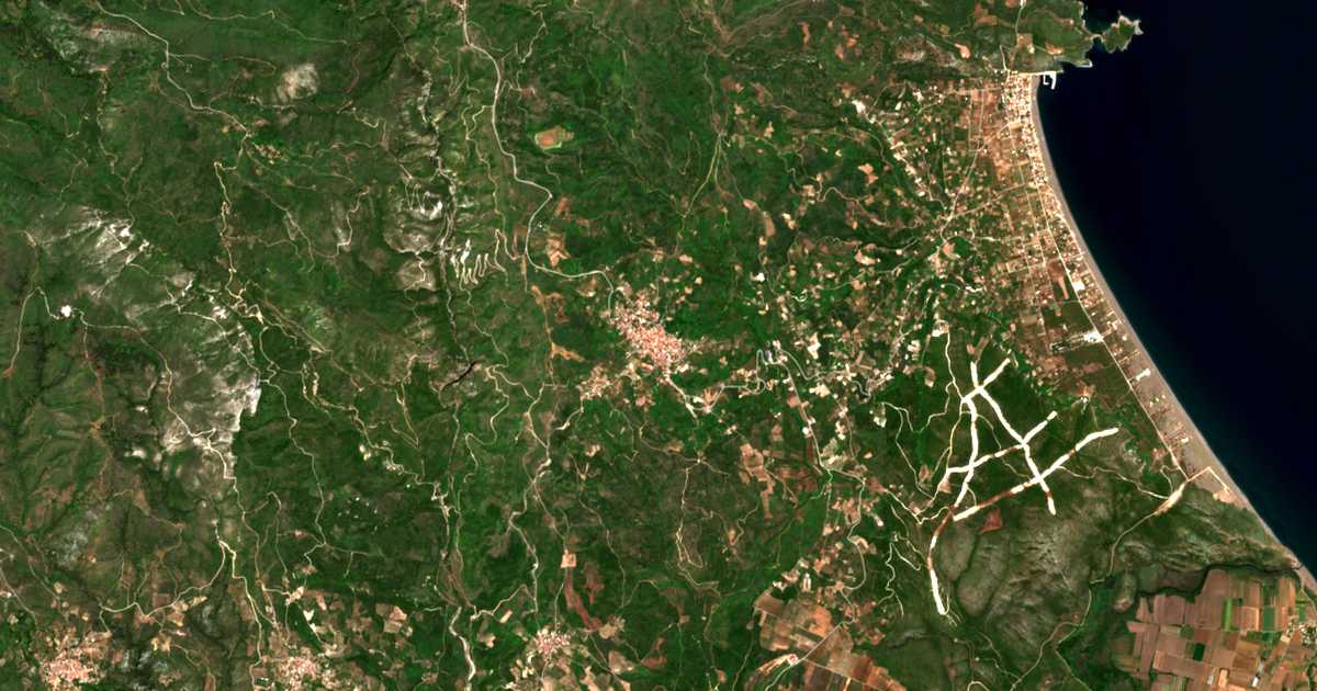 Satellitenkarte von Agía Ánna