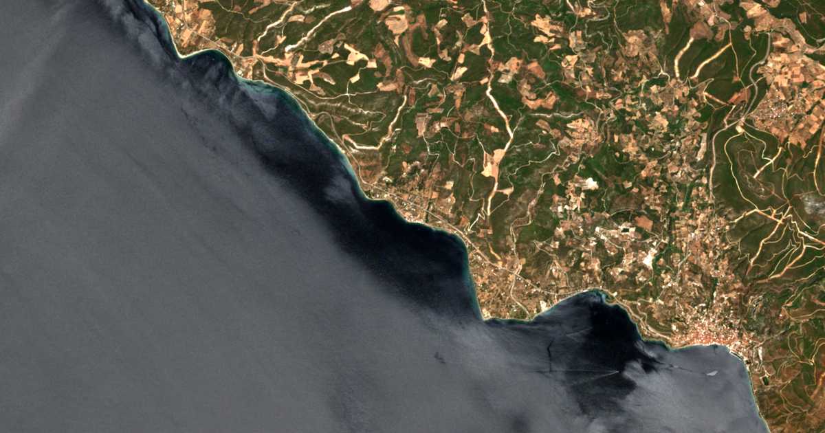 Satellitenkarte von Chrónia