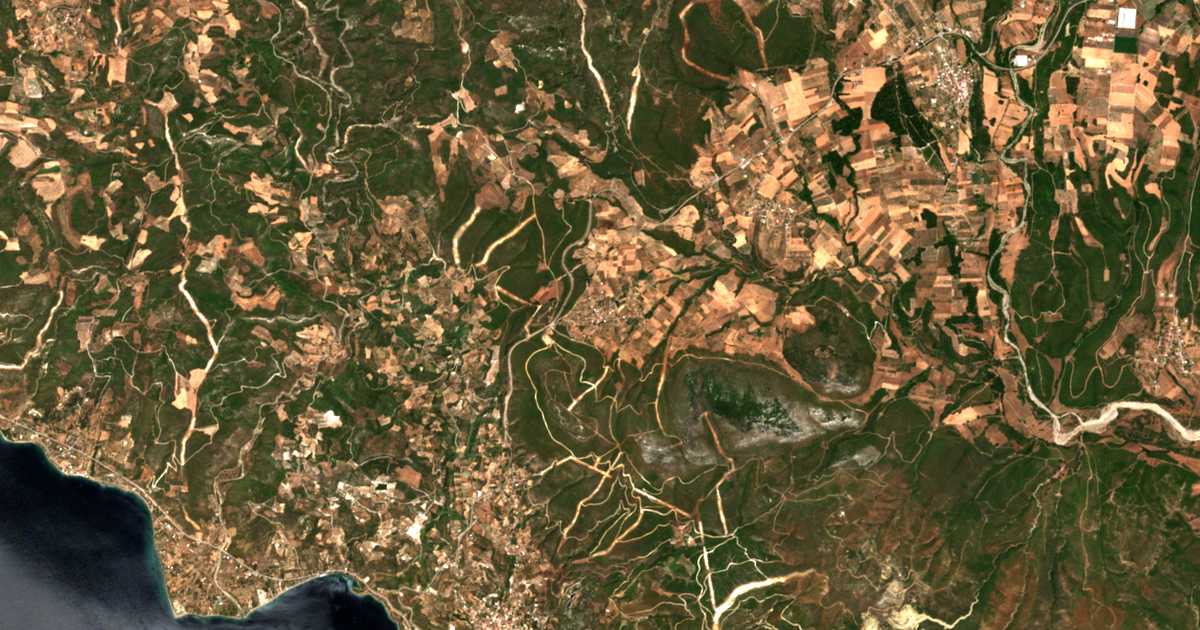 Satellitenkarte von Myrtiás