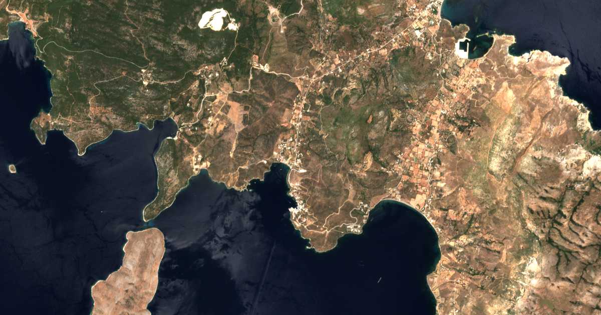Satellitenkarte von Acheroúnes