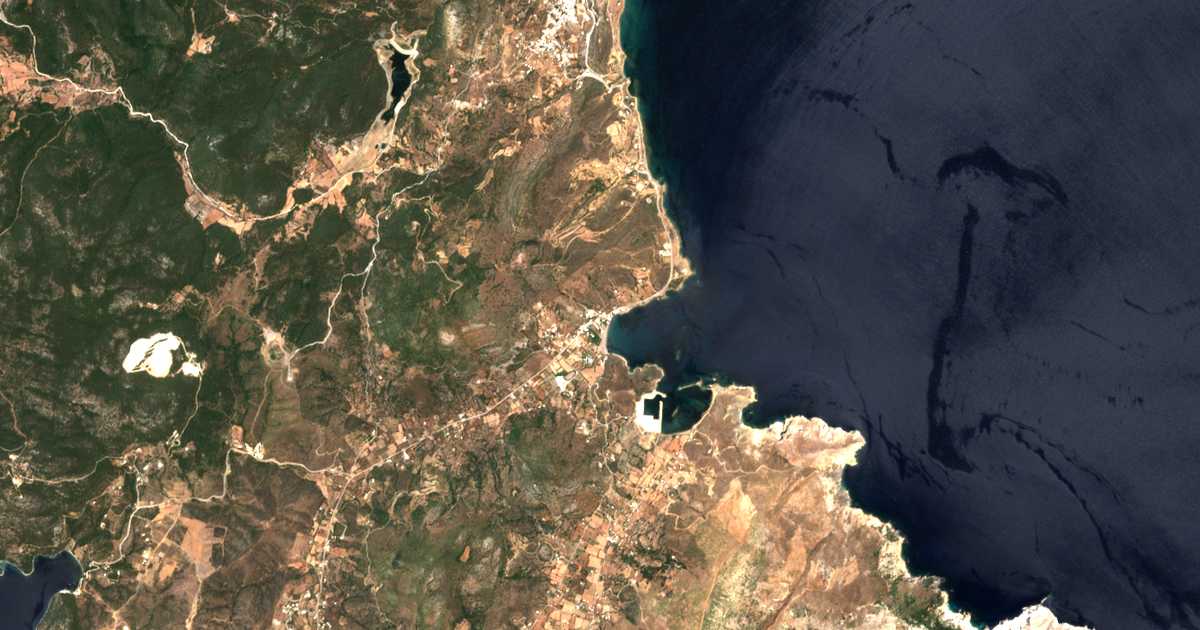 Satellitenkarte von Aspoús