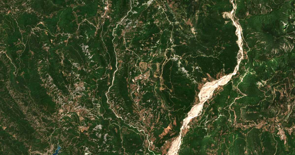 Satellitenkarte von Ágios Prokópios