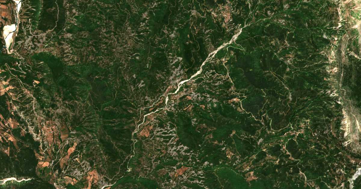 Satellitenkarte von Káto Potamiá