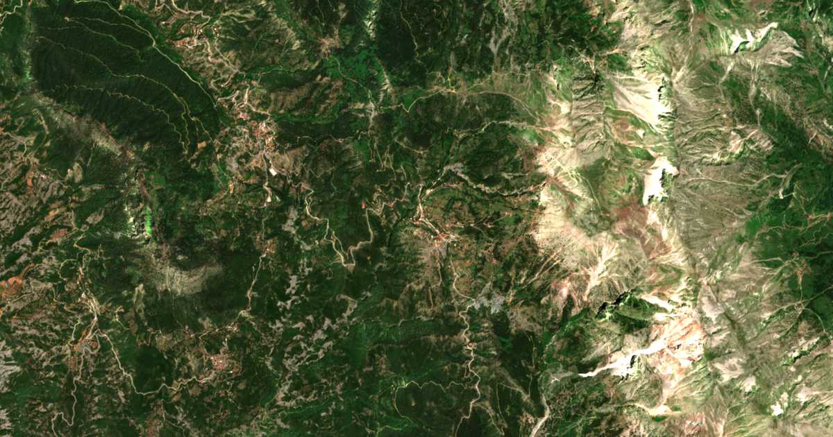 Satellitenkarte von Lithochórion