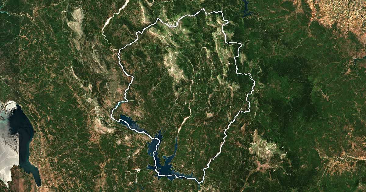 Satellitenbild mit eingezeichneter Grenze: Agrafa