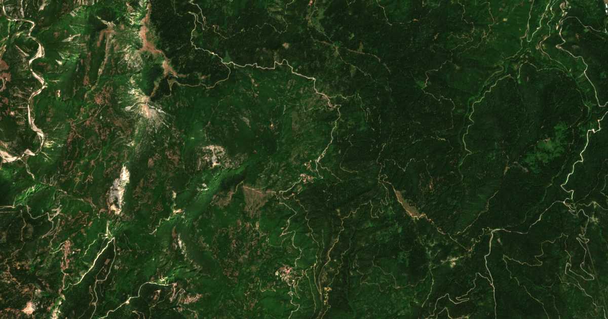 Satellitenkarte von Chóchlia
