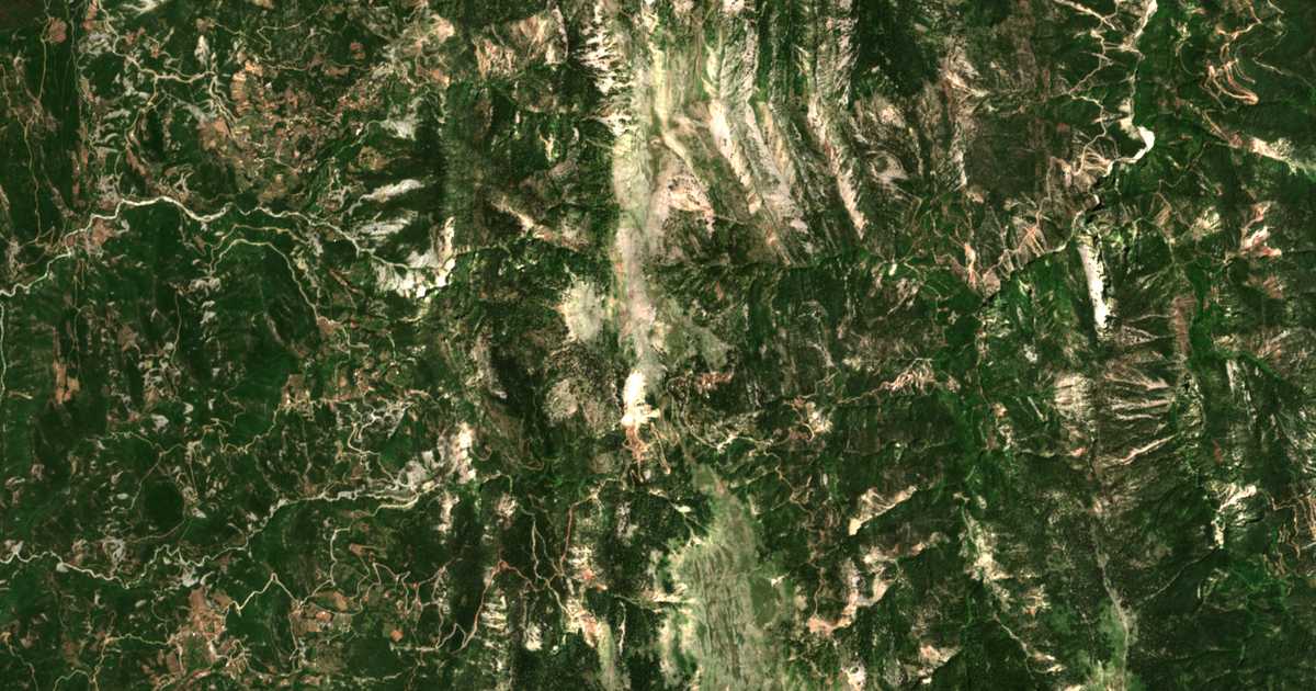 Satellitenkarte von Drosopigí