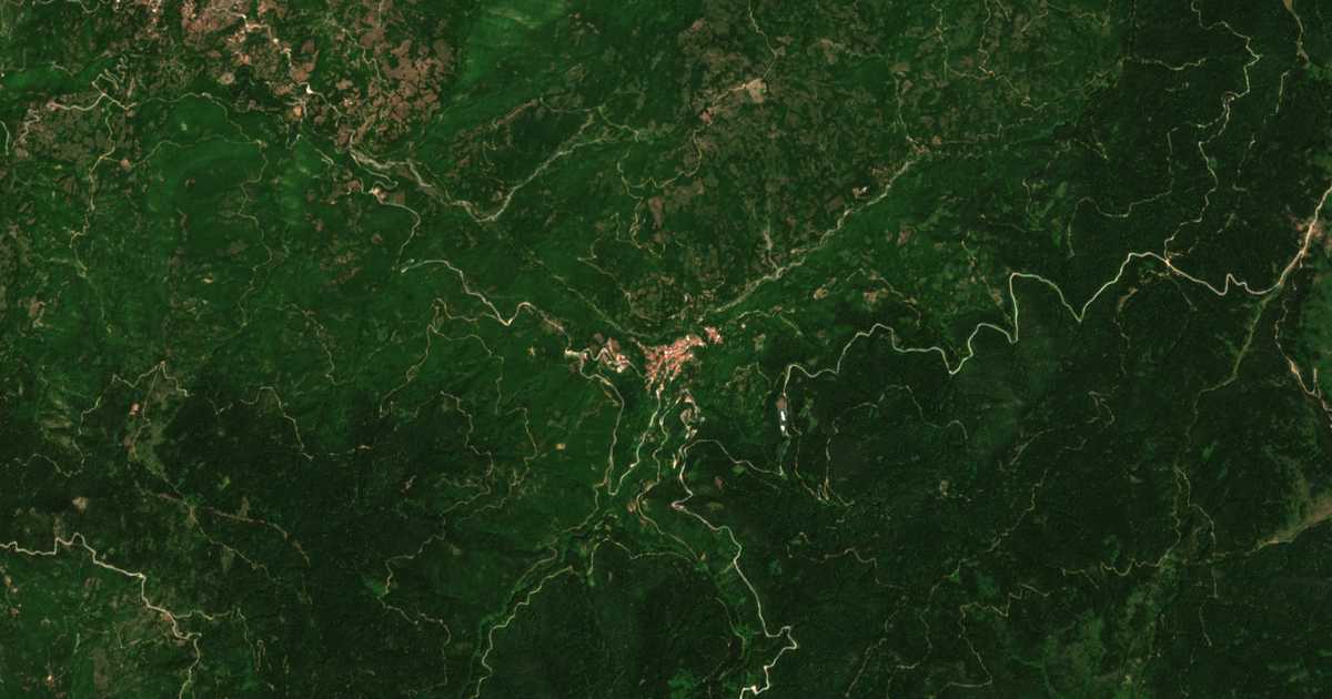 Satellitenkarte von Fourna