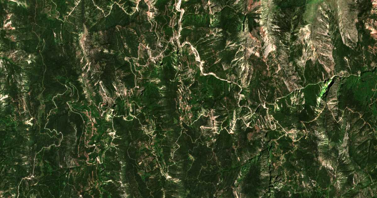 Satellitenkarte von Kastanéa