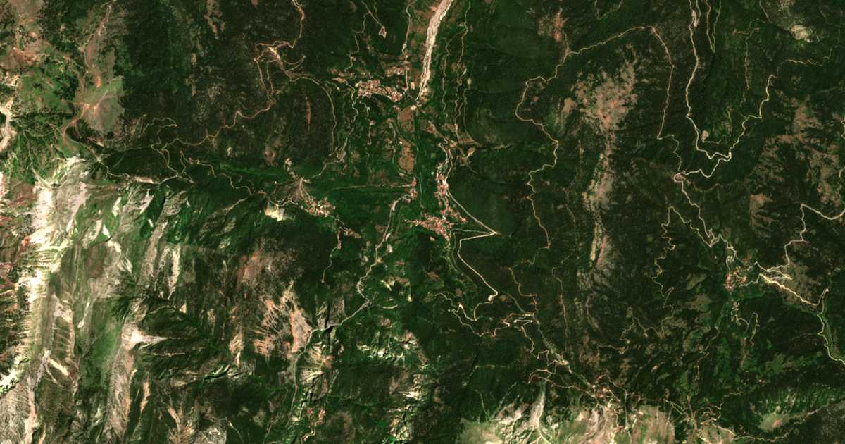 Satellitenkarte von Méga Choríon