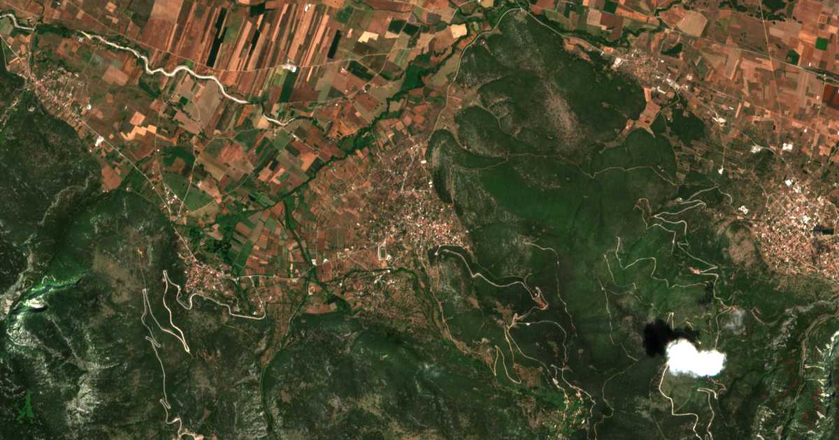 Satellitenkarte von Polýdrosos