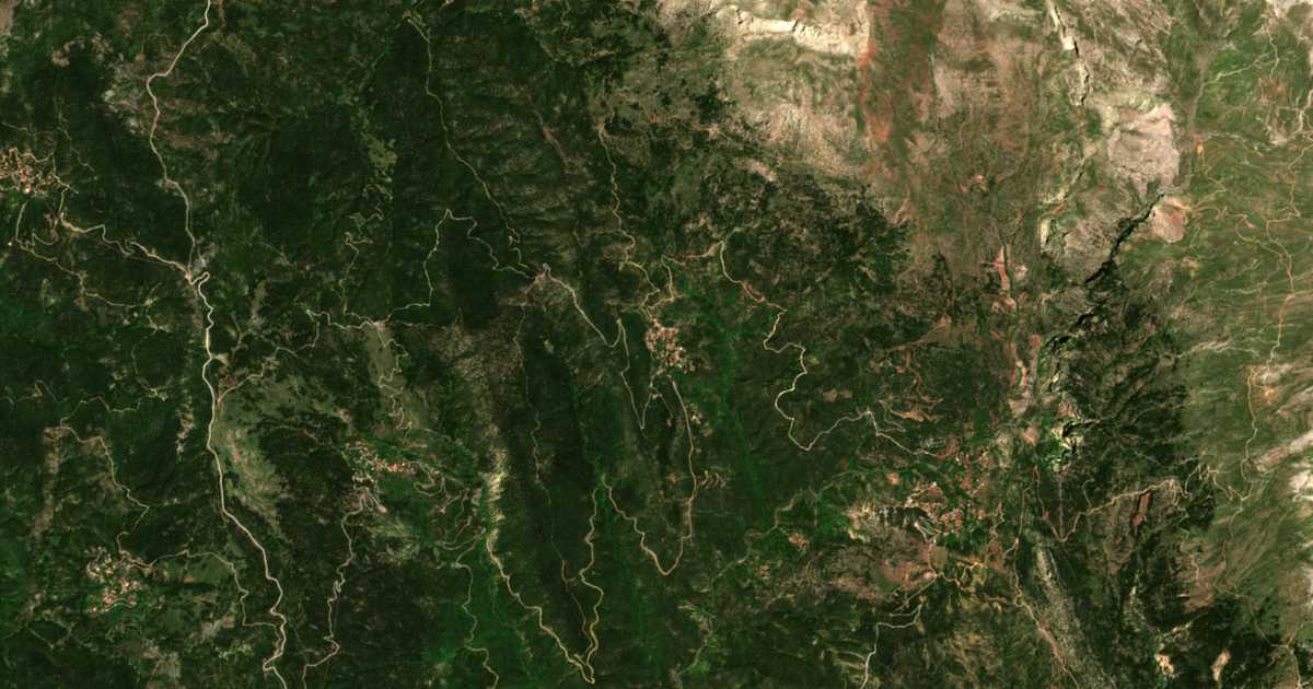 Satellitenkarte von Dichórion