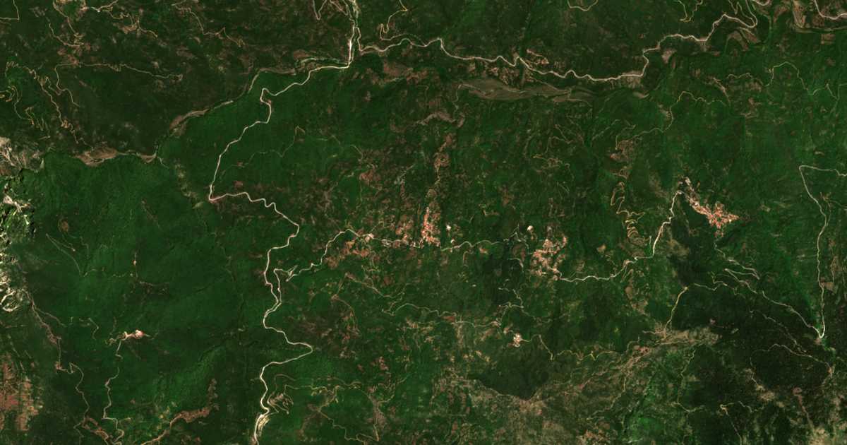 Satellitenkarte von Teíchion