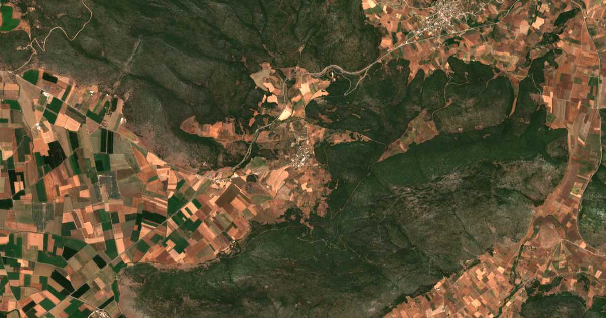 Satellitenkarte von Sfáka