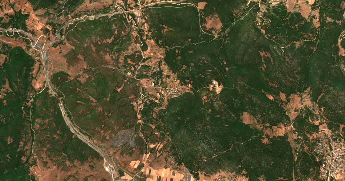 Satellitenkarte von Áno Agóriani