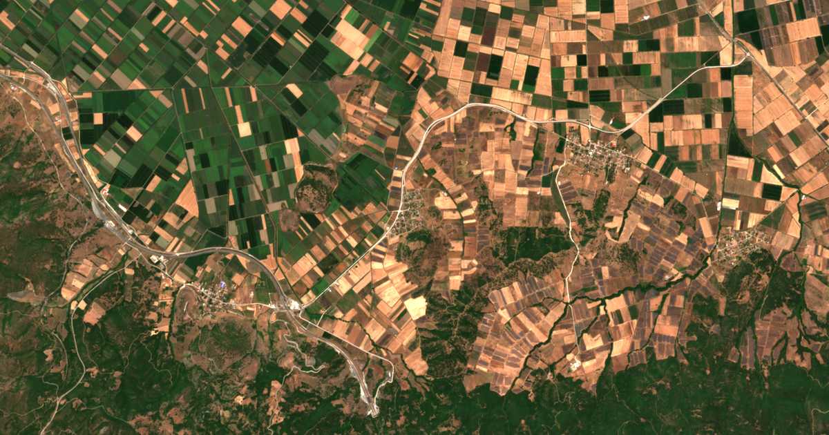 Satellitenkarte von Koromiléa