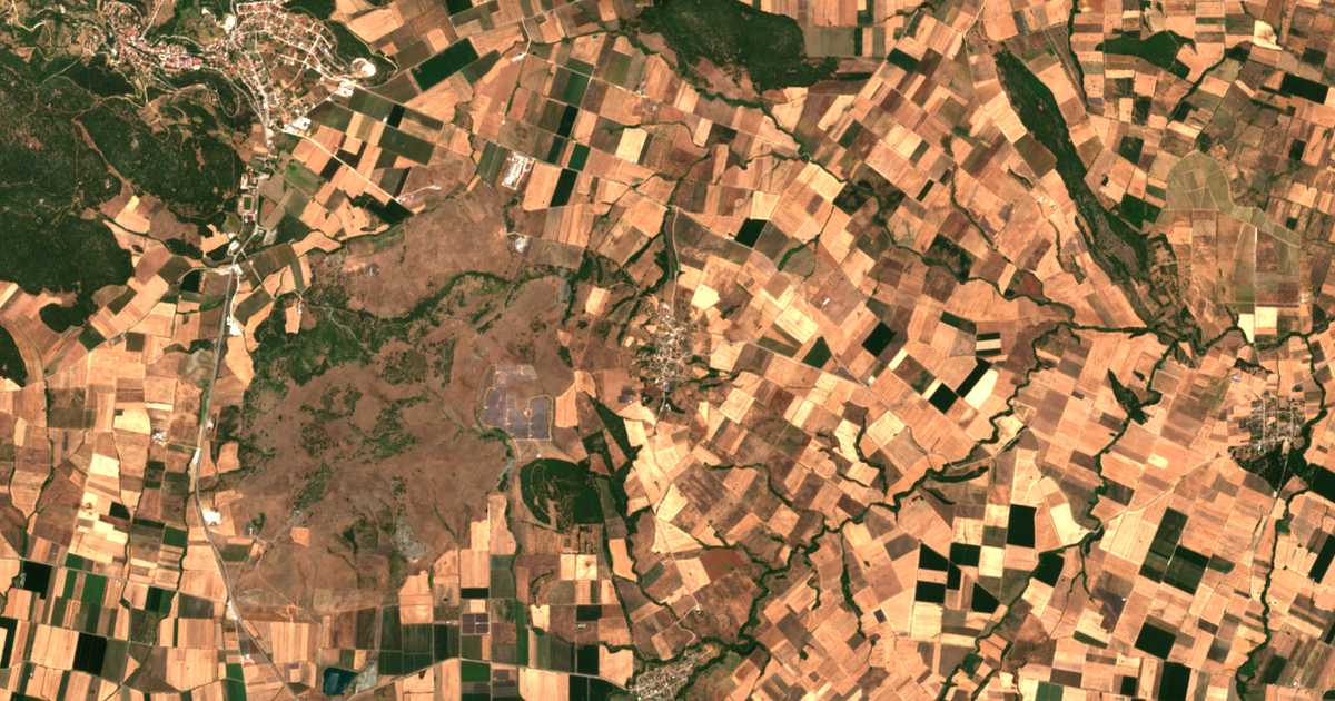 Satellitenkarte von Léfka