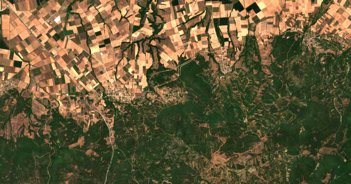 Satellitenkarte von Palamás