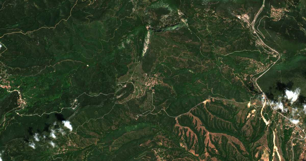 Satellitenkarte von Oiti