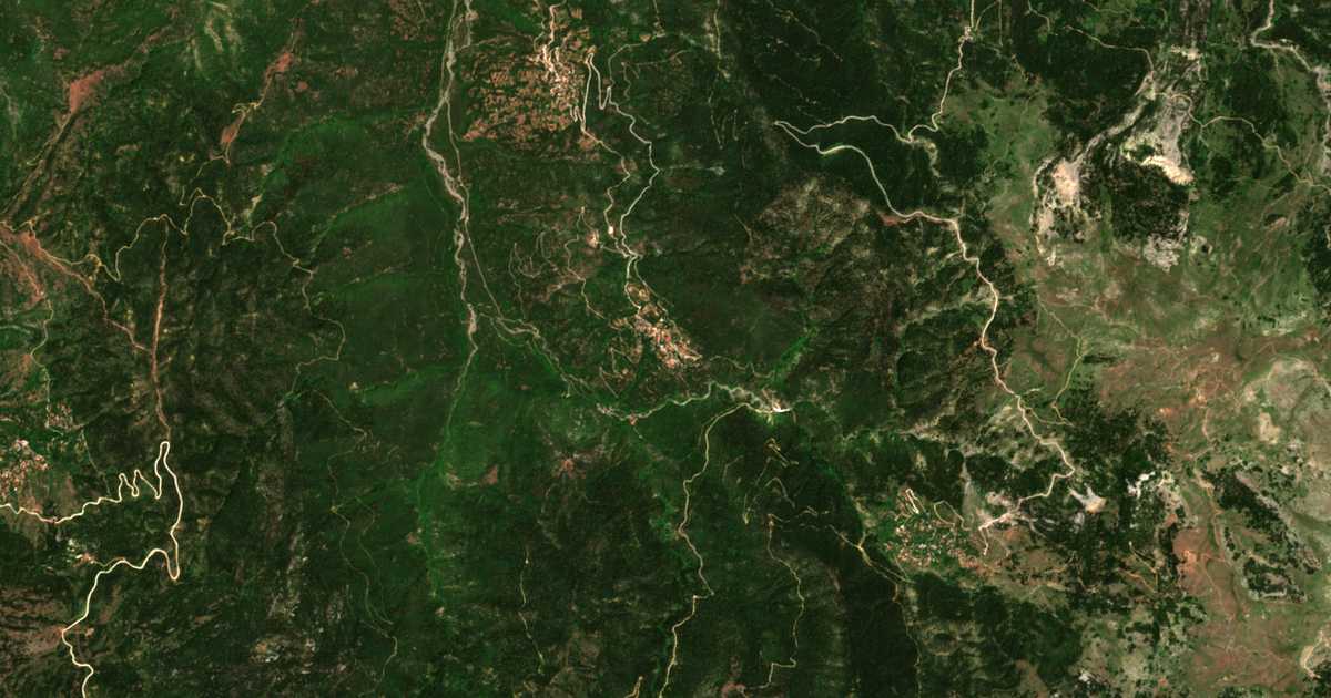 Satellitenkarte von Pýrgos
