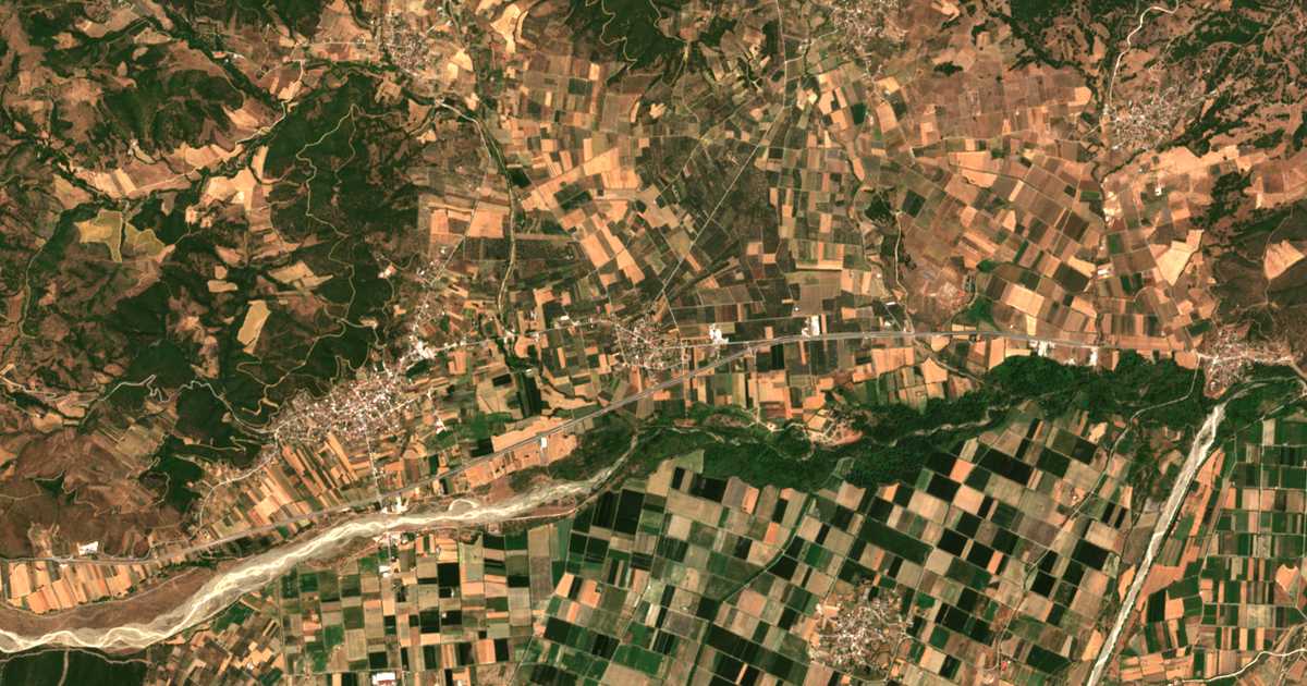 Satellitenkarte von Mákri
