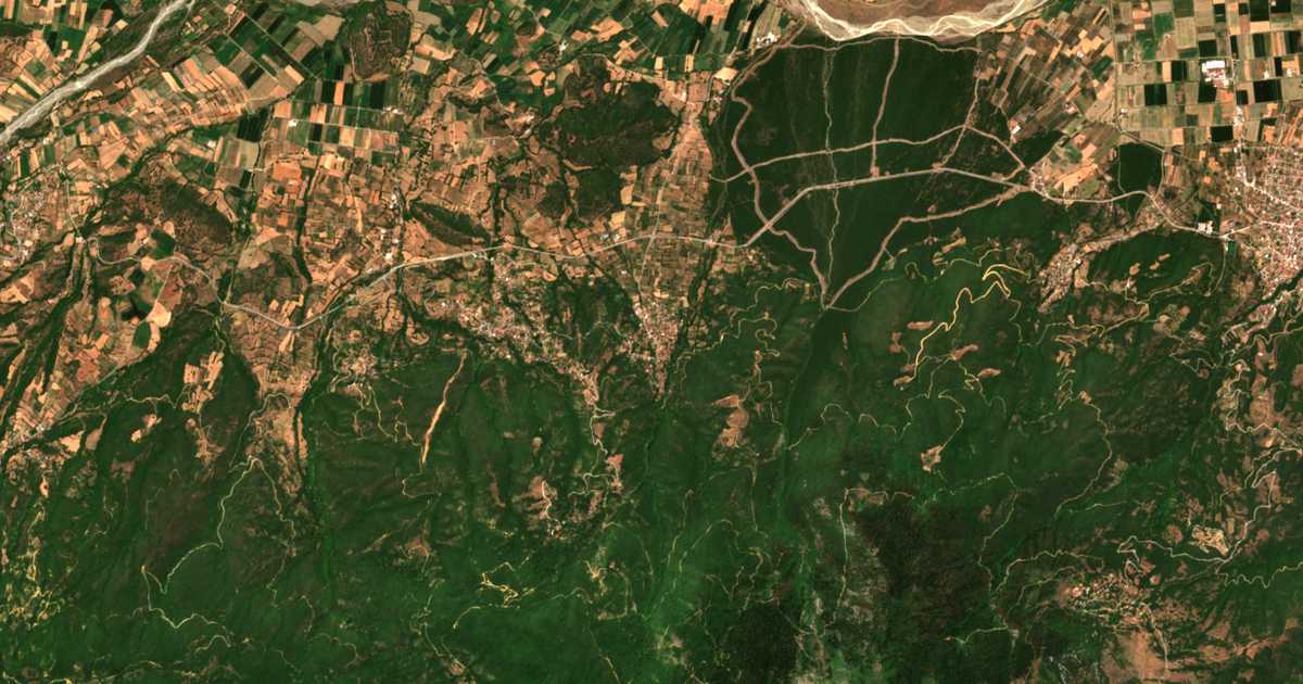 Satellitenkarte von Palaiovrácha